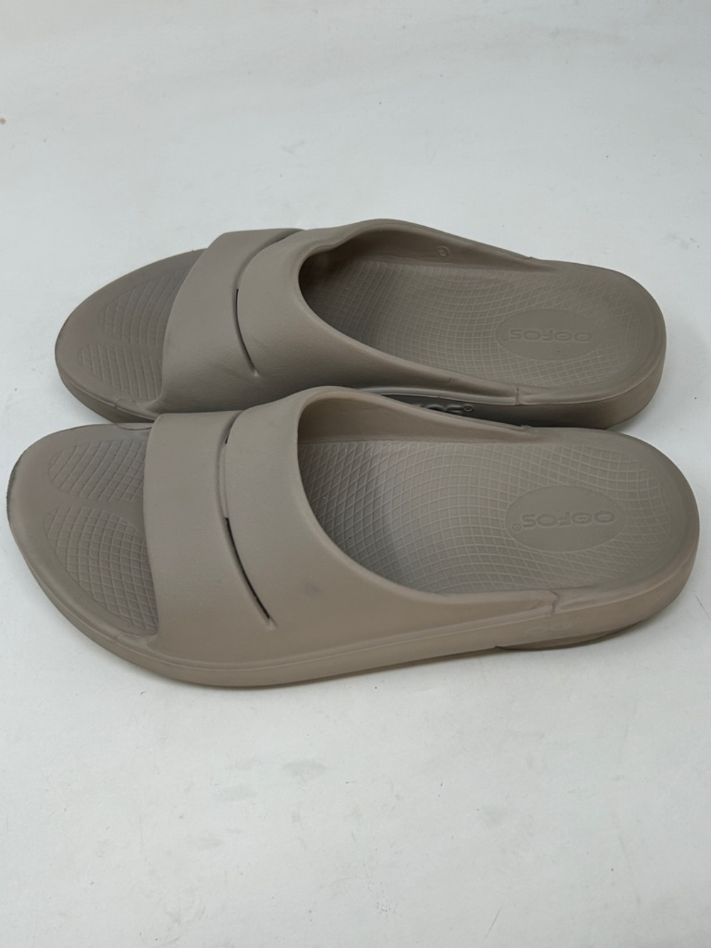 OOFOS OOahh Slide Sandal - Beige Women’s Size 9 - Picture 4 of 9